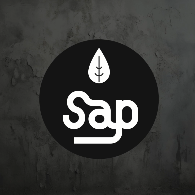 een logo van sap met donker beton achtergrond